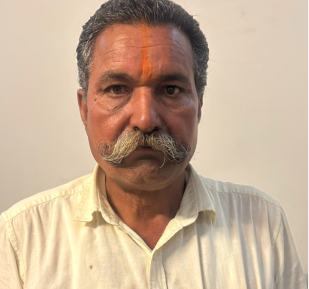 जयपुर पैरामेडिकल परीक्षा में नकल रैकेट के खुलासे के बाद कॉलेज के बाहर पुलिस और छात्रों का हंगामा