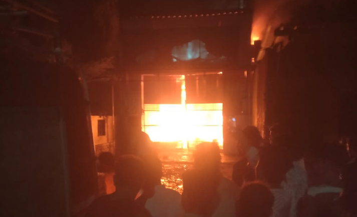 नागौर फर्नीचर फैक्ट्री में भीषण आग, 60 लाख का नुकसान