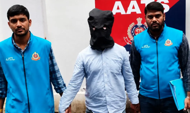 चोरी की बाइक से मोबाइल स्नैचिंग करने वाला कासिम गिरफ्तार